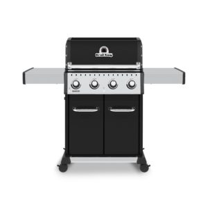 Broil King Baron 420 PRO Gas Grill Front View Closed