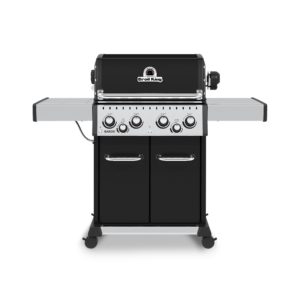 Broil King Baron 420 PRO Gas Grill Front View Closed