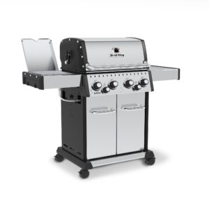 Broil King Baron S490 PRO IR Gas Grill Side View 2 Closed