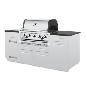 Broil King Imperial S590i Side View 1 Closed