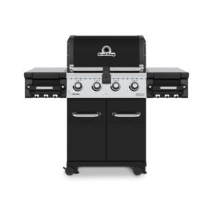 Broil King Regal 420 PRO Front View Closed