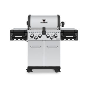 Broil King Regal S490 PRO IR Front View Closed